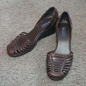 Dockers DKANAK Wedge Heel Sandals Women's  Brown Leather Strappy Sz 8.5 EUC